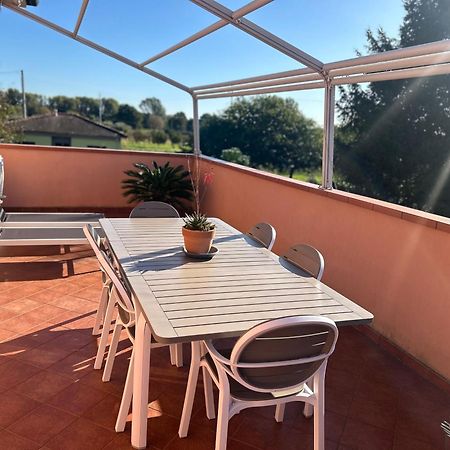 Апартаменты Albi'S House,Terrazza ,Wi-Fi, Parcheggio, Ac Лукка Экстерьер фото