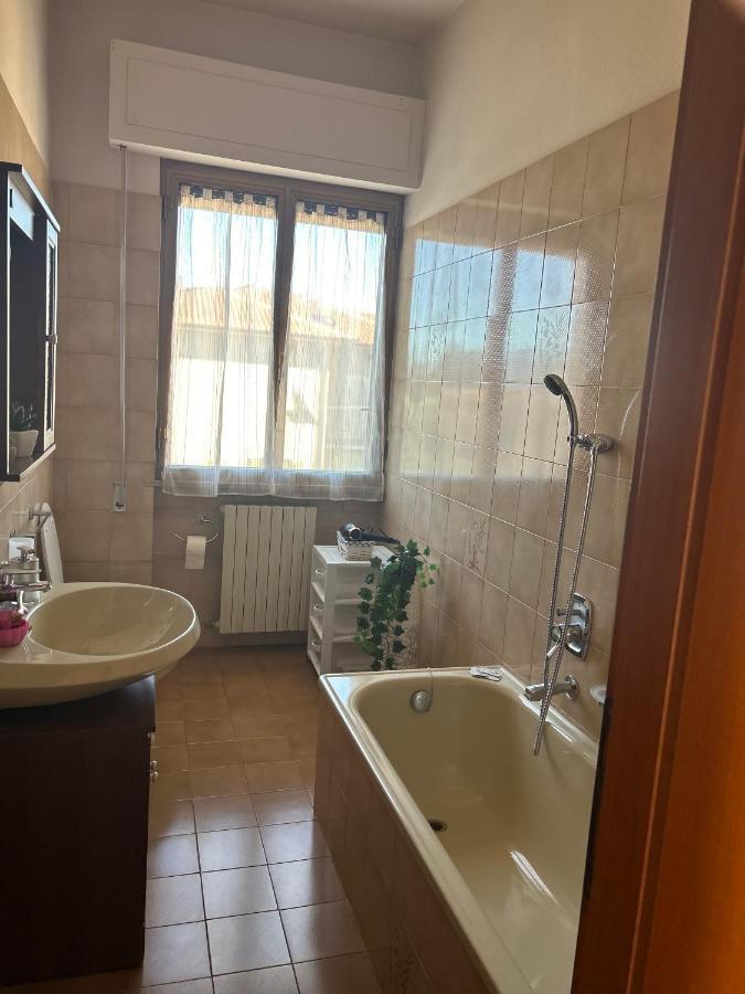 Апартаменты Albi'S House,Terrazza ,Wi-Fi, Parcheggio, Ac Лукка Экстерьер фото