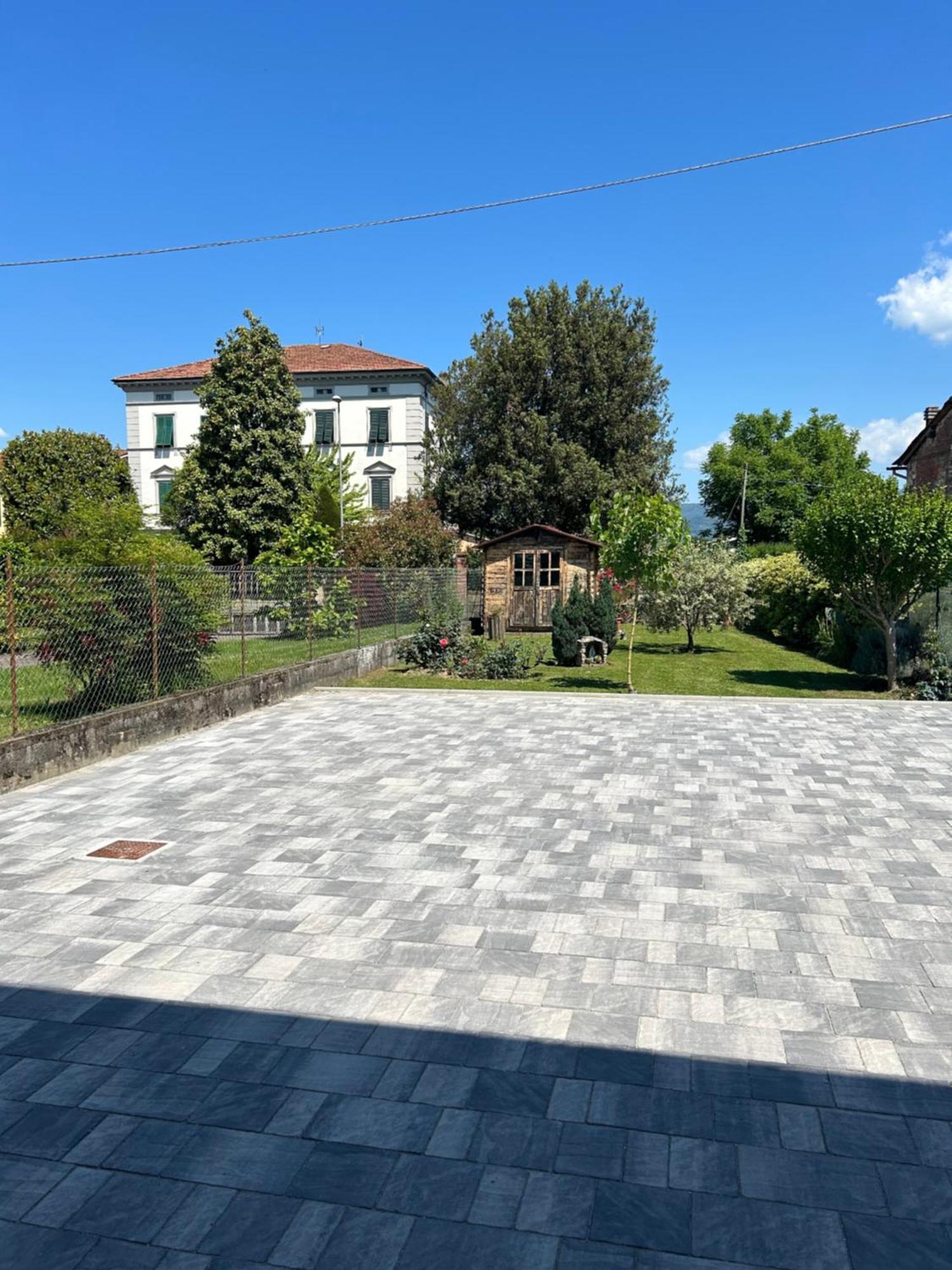 Апартаменты Albi'S House,Terrazza ,Wi-Fi, Parcheggio, Ac Лукка Экстерьер фото