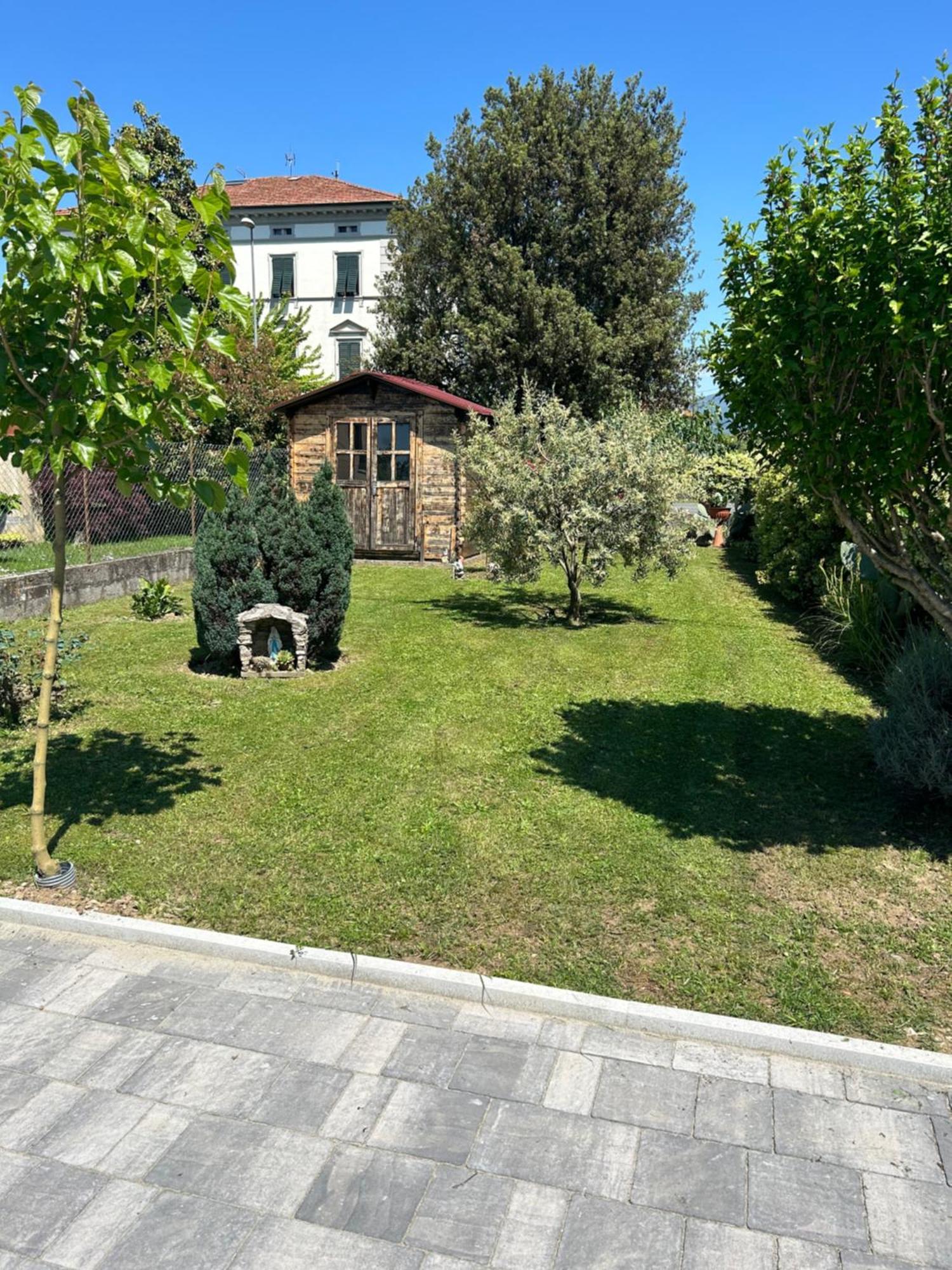 Апартаменты Albi'S House,Terrazza ,Wi-Fi, Parcheggio, Ac Лукка Экстерьер фото